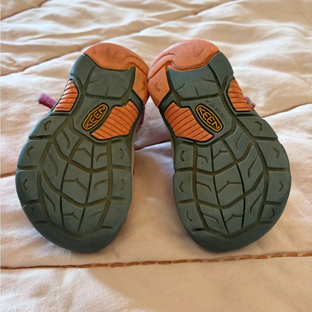 Pink Keen Shoes- toddler 4 - Picture 5 of 5